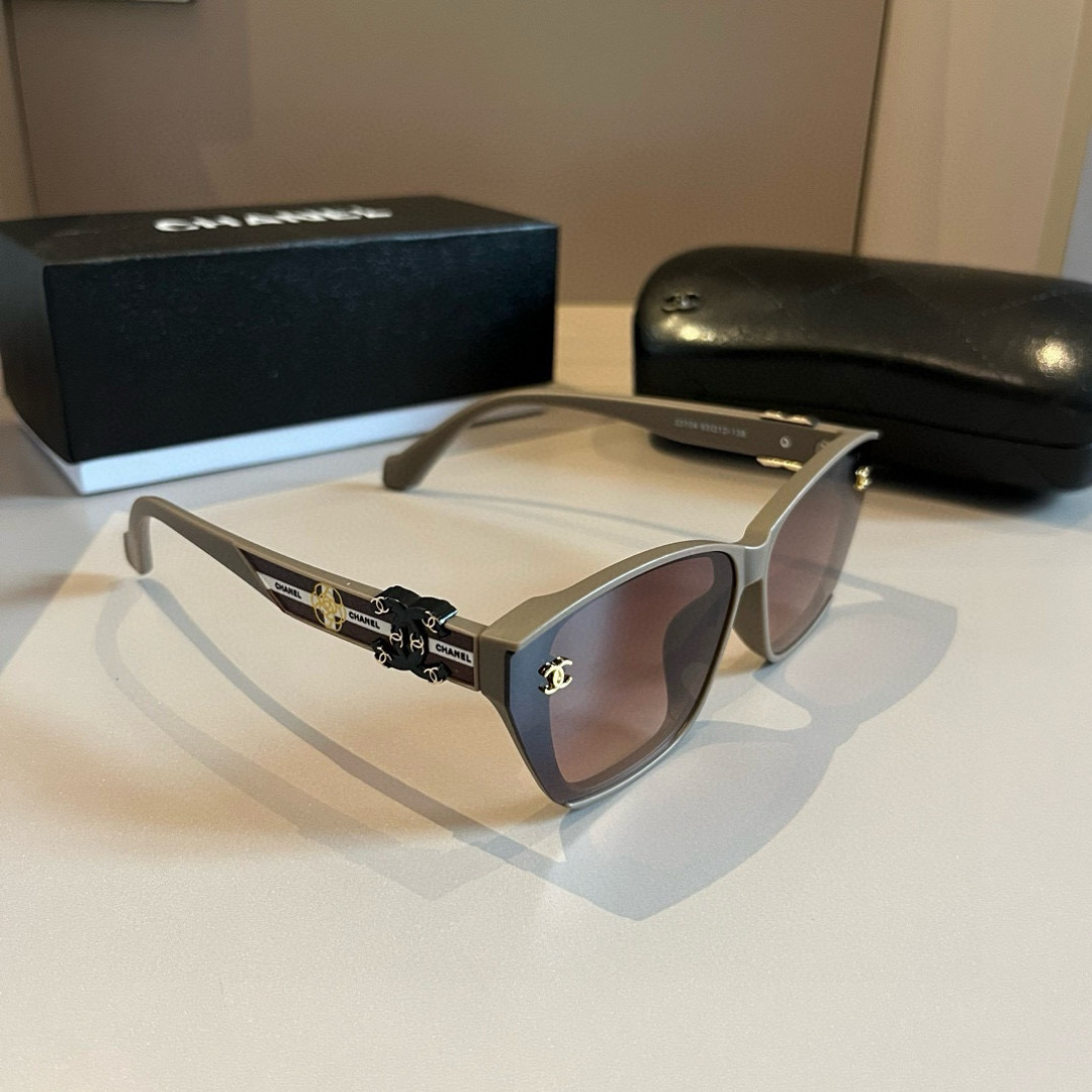NO:364443,Chanel Chanel sun protection sunglasses, fashionable European and American style shading mirrors, super face-showing small all-match glasses sunglasses, glasses, chanel, chanel19860909Chanel香奈儿防晒太阳镜,时尚欧美风遮掩镜,超显脸小百搭眼镜墨镜太阳镜,眼镜,chanel,chanel,glasses