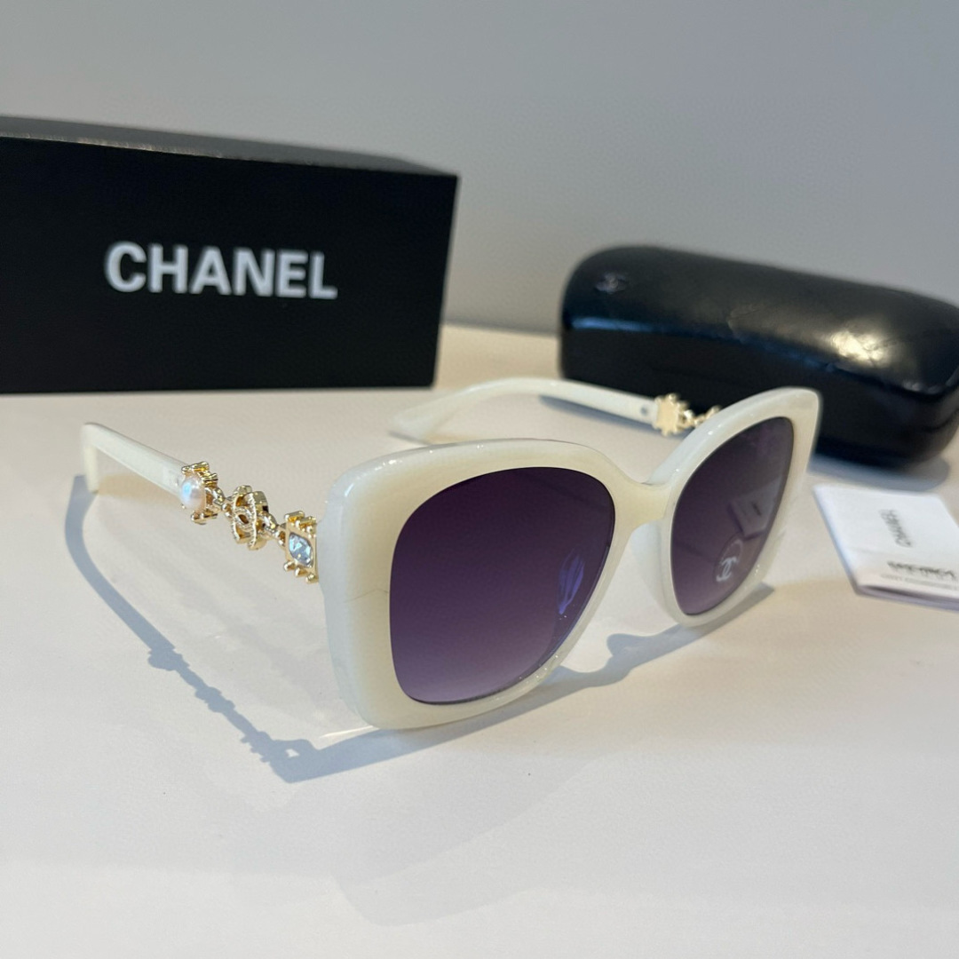 NO:824455,Batch Chanel sunglasses, sunshade polarizers, high-end European and American style glasses, super face-modifying glasses, sunglasses, sunglasses, glasses, chanel, chanel19860909批 Chanel香奈儿 太阳镜,遮阳偏光镜,高端欧美风这样镜,超级修饰脸型眼镜墨镜太阳镜,眼镜,chanel,chanel,glasses