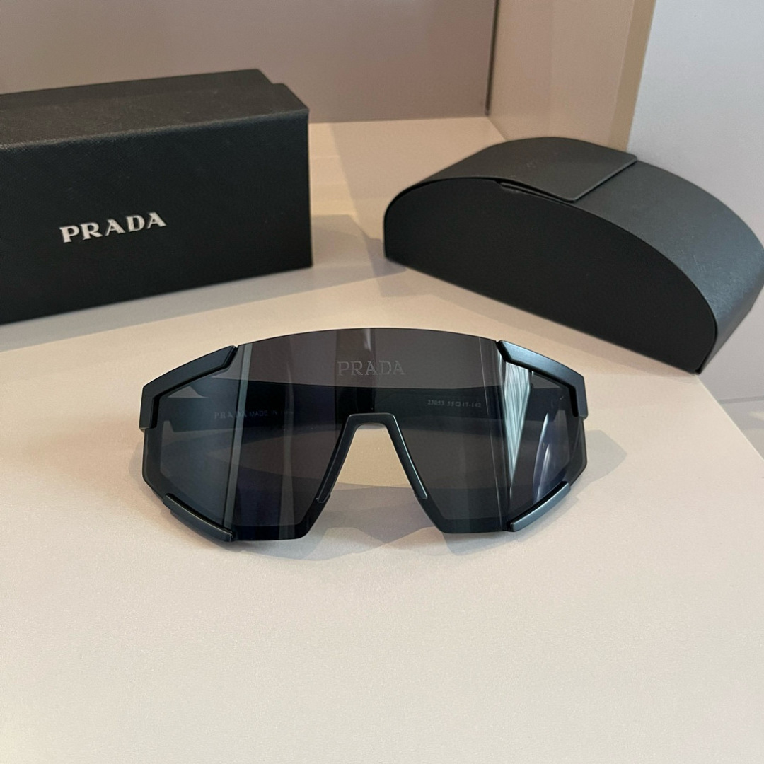 Prada SPS 04W: Stylish 110 Motion Sunglasses for Sports Enthusiasts - 图片 6