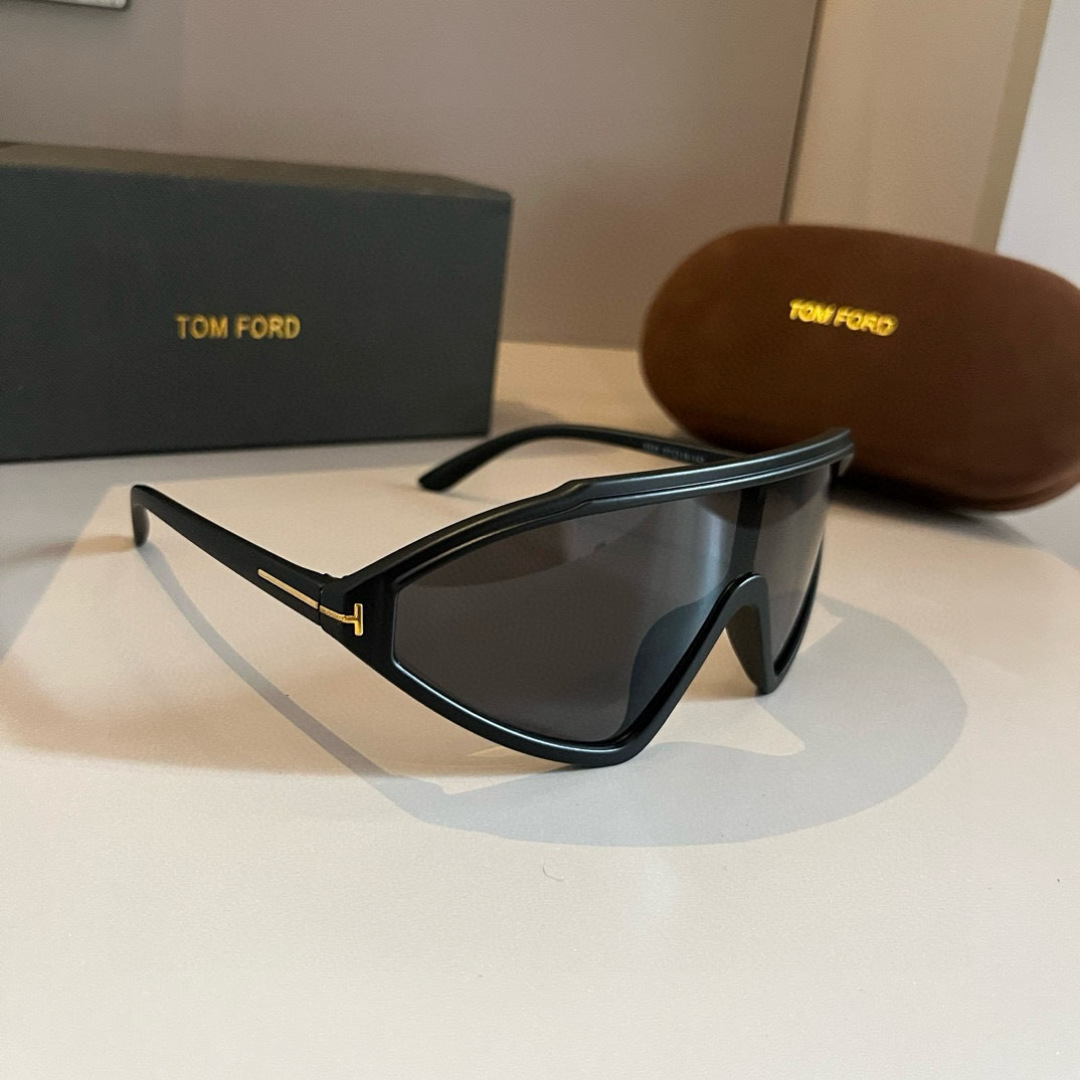 Sports Sunglasses: Essential for Sun Protection and Style