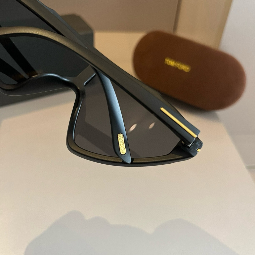 Sports Sunglasses: Essential for Sun Protection and Style - 图片 7