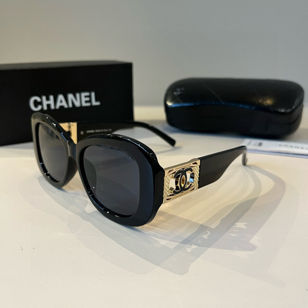 NO:365827,Chanel Chanel celebrity sunglasses, sunglasses that were asked about sunglasses must-have glasses sunglasses sunglasses, glasses, chanel, chanel19860909Chanel香奈儿名媛风太阳墨镜,被问爆的太阳镜 遮阳开车必备眼镜墨镜太阳镜,眼镜,chanel,chanel,glasses