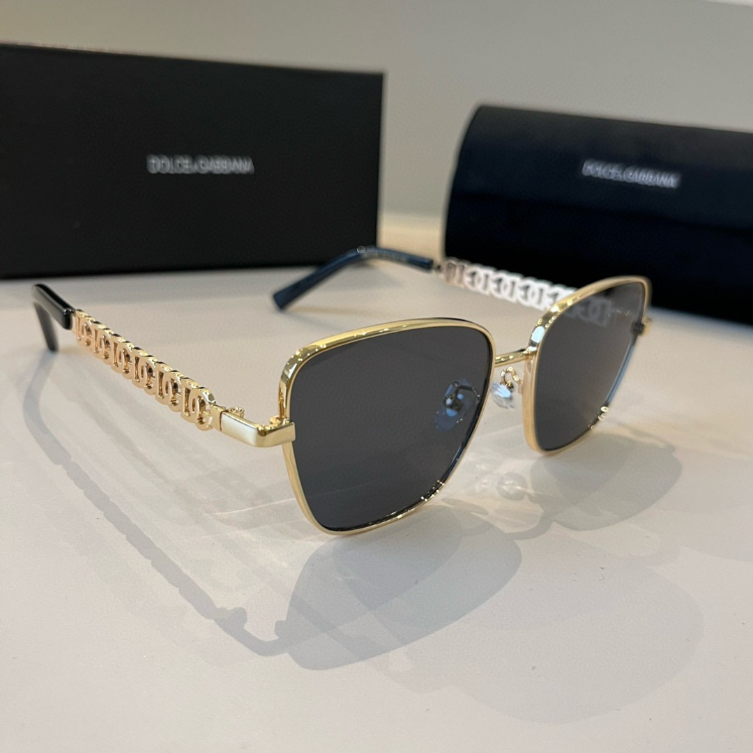 NO:365904,DG Dolce & Gabbana, made by the world-class master. Polarized sunglasses, high-end, fashionable and versatile men's versatile face-slimming sunglasses, high-quality!  Driving sunglasses!  Glasses Sunglasses Sunglasses, Glasses, Dolce & Gabbana19860909DG杜嘉班纳 界级大师制造. 偏光墨镜 高档 潮流时尚百搭男士款百搭瘦脸太阳镜 高品质 ！开车太阳镜 ！眼镜墨镜太阳镜,眼镜,Dolce&Gabbana,glasses