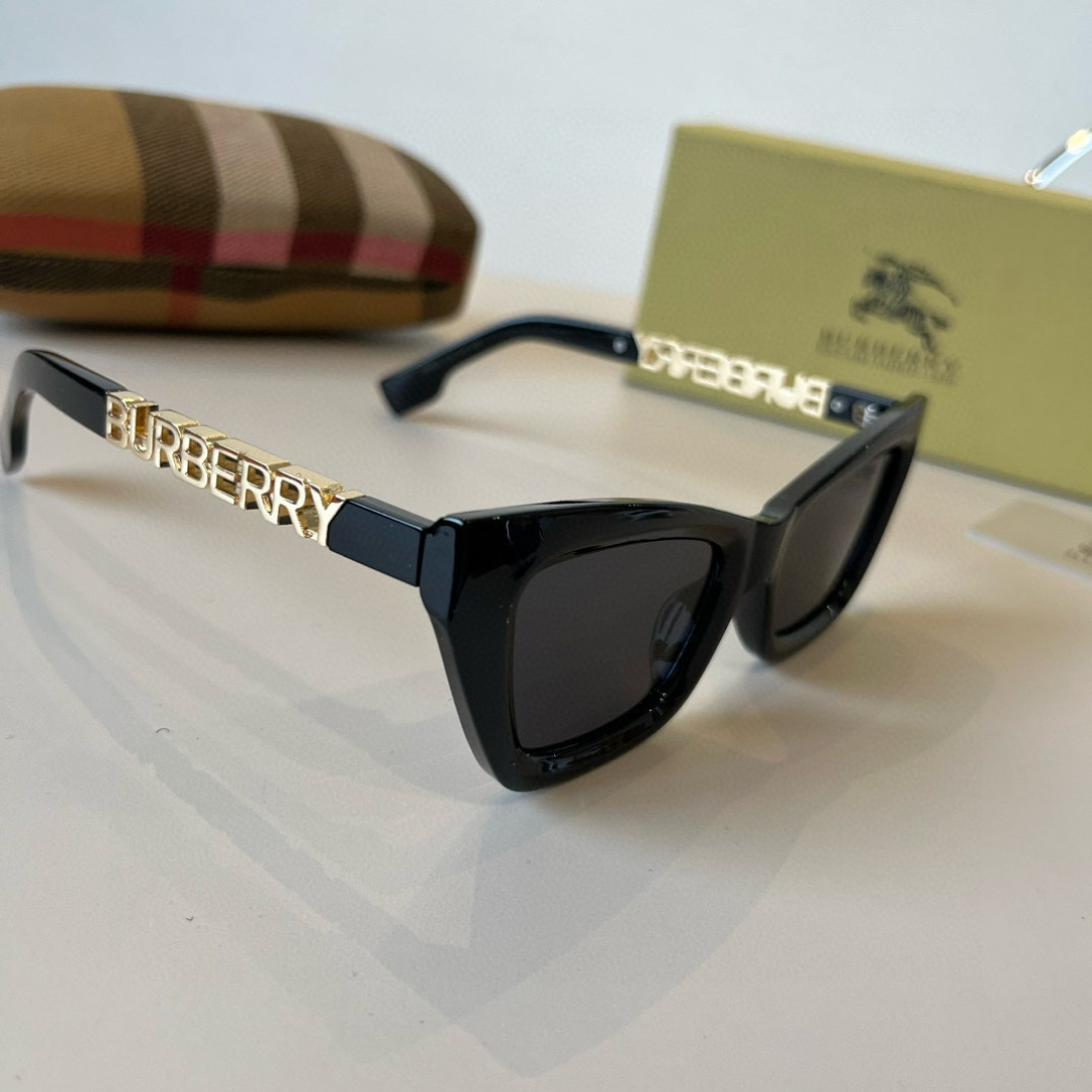 NO:365928,Burberry Burberry 2025 new sunglasses must be used for traveling many celebrities. Sunglasses, glasses, sunglasses, sunglasses, glasses, burberry, burberry19860909Burberry巴宝莉2025新款太阳墨镜出行必众备多明星同款 太阳镜眼镜墨镜太阳镜,眼镜,burberry,burberry,glasses