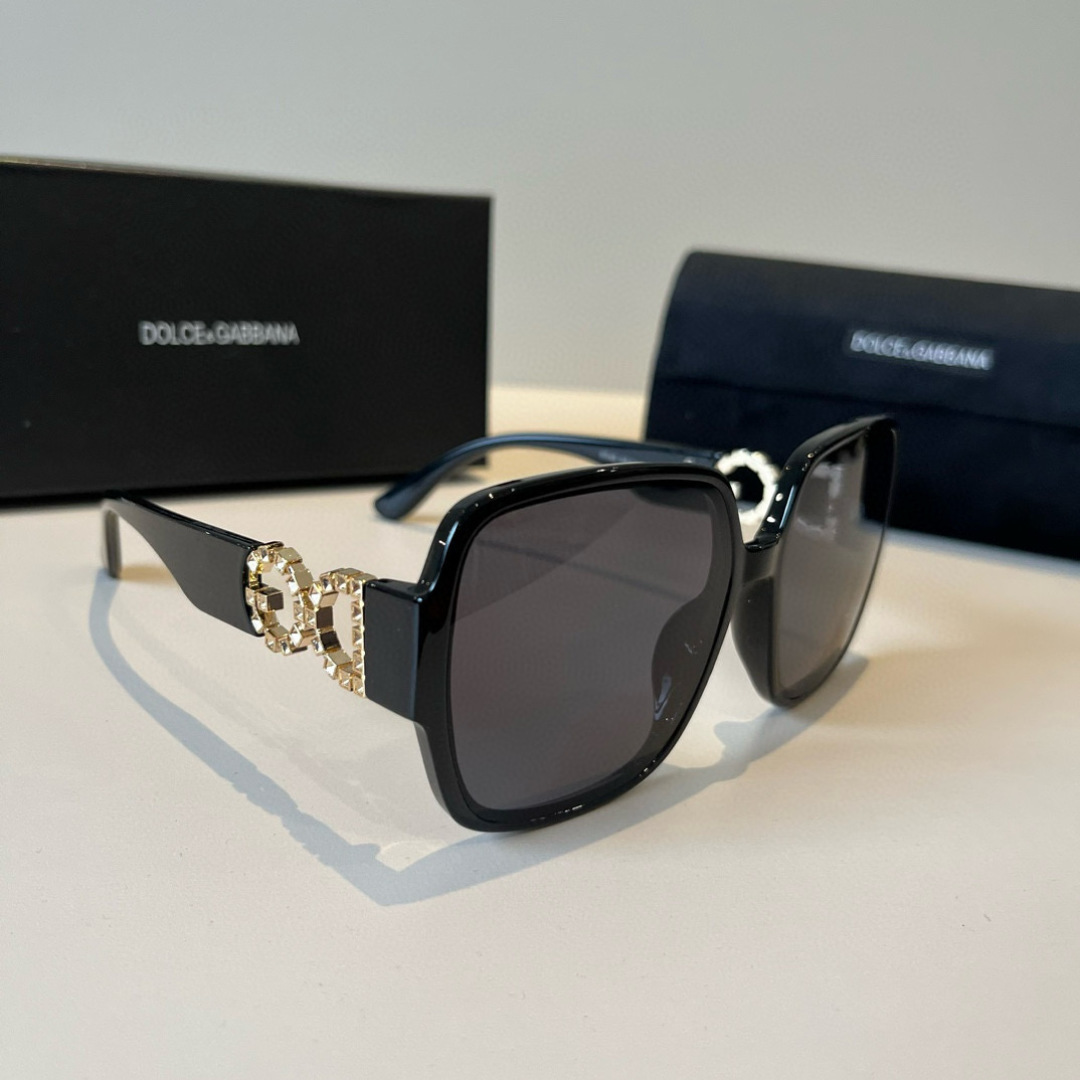 263. DG DOUGA BANNER’S NEW FASHION PERSONALITY SUNGLASSES. SUNGLASSES OUTSIDE THE GLASSES - 图片 1