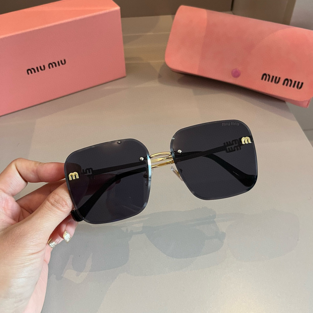 High-Sensored UV-Proof Sunglasses for Women Driving: Mumumiu’s Latest Collection - 图片 2