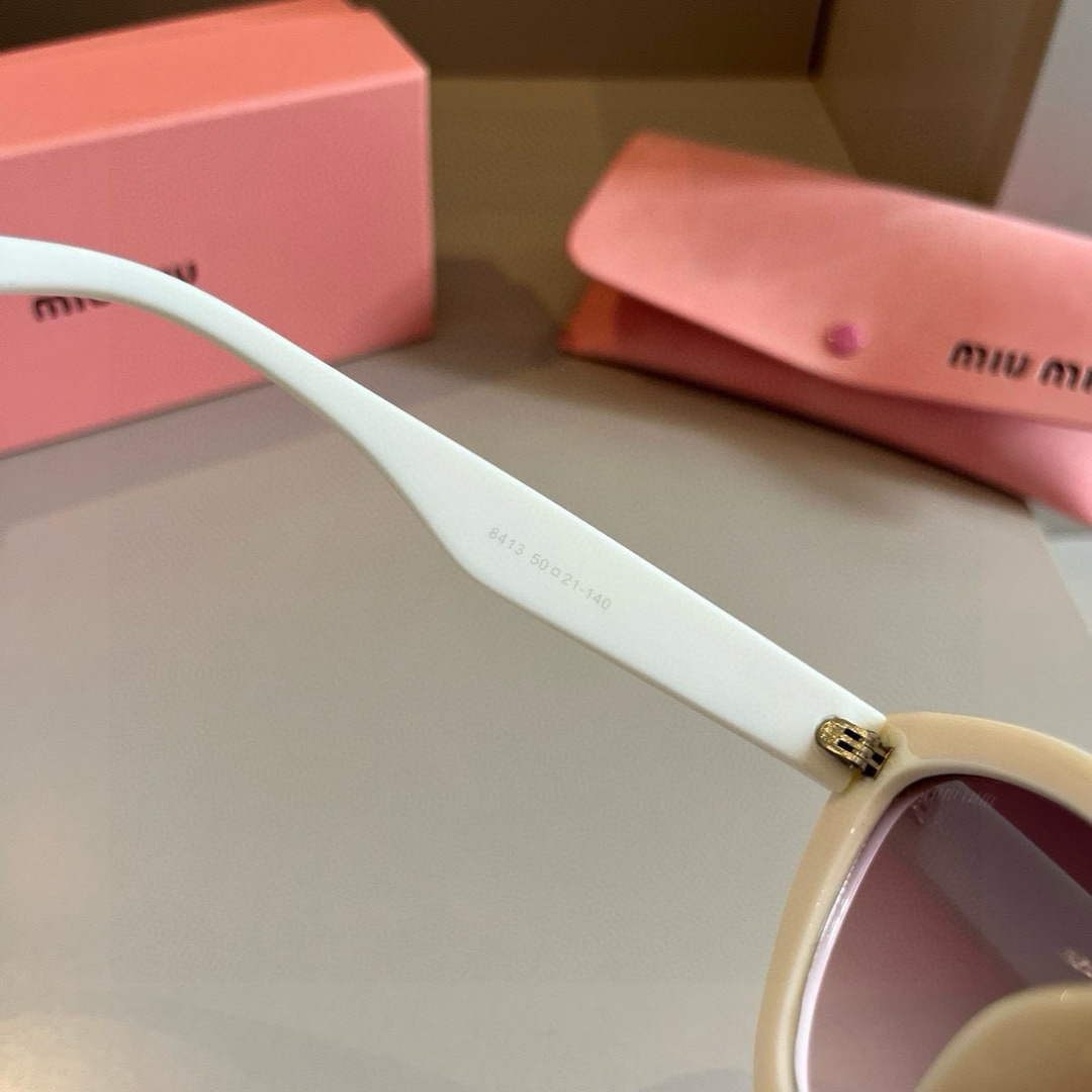three hundred and sixty-three. miumiu’s 2024 new sunglasses - 图片 9