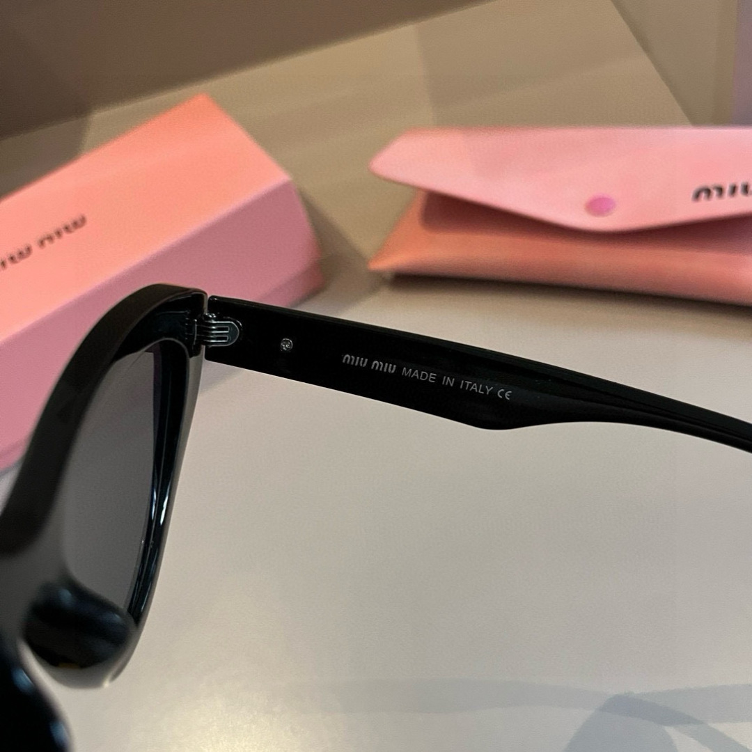 three hundred and sixty-three. miumiu’s 2024 new sunglasses - 图片 7