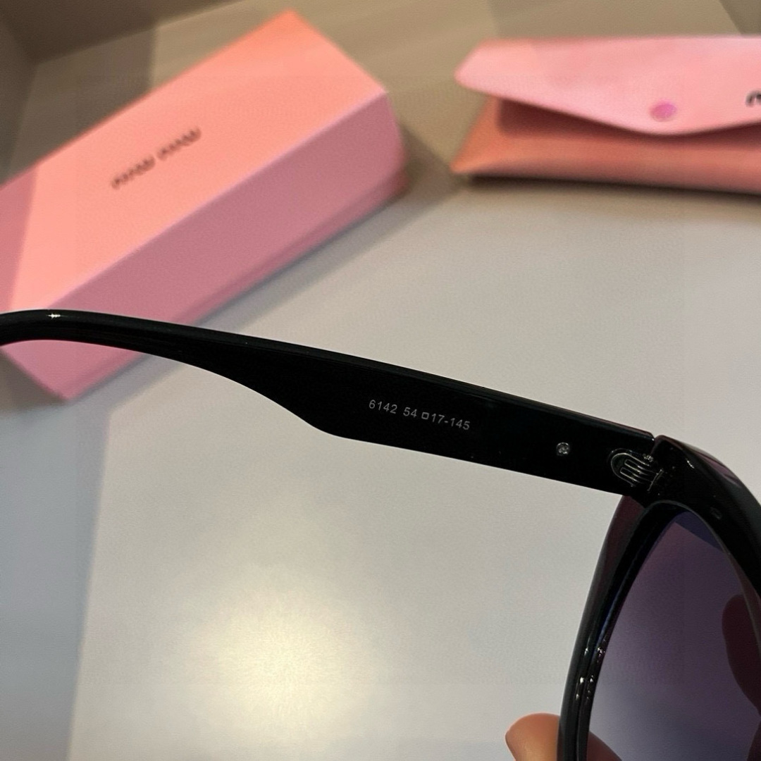 three hundred and sixty-three. miumiu’s 2024 new sunglasses - 图片 7