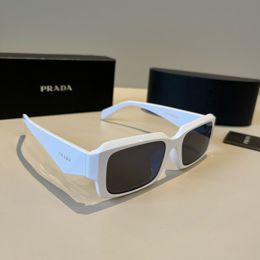 TWO-FOUR-FIVE. PRADA PRADA HIGH-END SUNGLASSES FOR MEN AND WOMEN, SUNSHIELDS AND FACE-SHAPED GLASSES