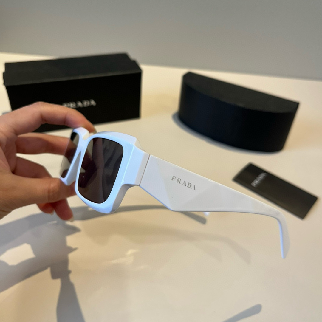 TWO-FOUR-FIVE. PRADA PRADA HIGH-END SUNGLASSES FOR MEN AND WOMEN, SUNSHIELDS AND FACE-SHAPED GLASSES - 图片 4