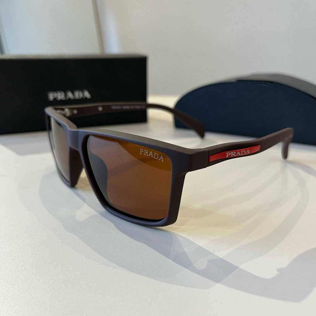 Prada CA5013 Sports Sunglasses: Essential for Sun Protection and Style. - 图片 3