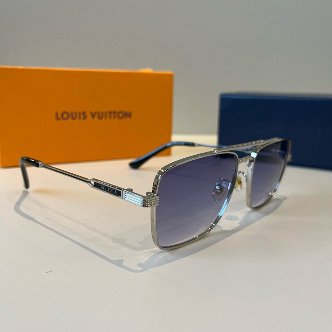 NO:367190,Gucci Gucci New first-time sunglasses, men and women's same style, invincible and comfortable to wear, fashion trendy style, classic metal single beam pilot toad-shaped fashionable sunglasses, glasses, gucci19860909Gucci 古琦 新款首发太阳镜 男女同款佩戴无敌舒适 时尚潮流款 经典款金属单梁飞行员蛤蟆形时尚太阳镜眼镜墨镜太阳镜,眼镜,gucci,glasses