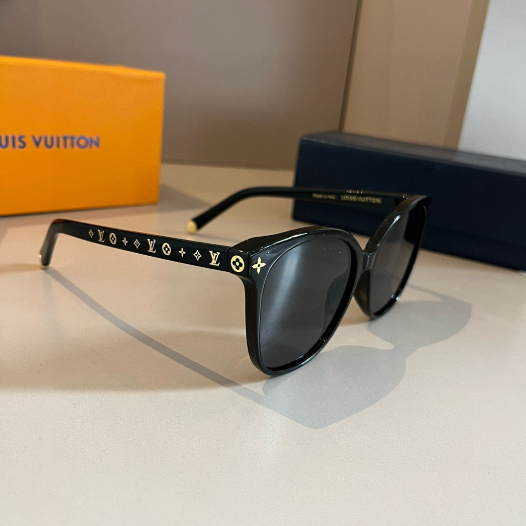 NO:367198,Optical mirror, no makeup artifact LV Louis Vuitton, official early spring new style, many celebrities and Polaroid ultra-clear sunglasses, sunglasses, glasses, louis vuitton, louis vuitton19860909光学镜 素颜神器 LV 路易威登 官方早春新款,众多明星同宝丽来超清太阳镜眼镜墨镜太阳镜,眼镜,louis vuitton,louis vuitton,glasses