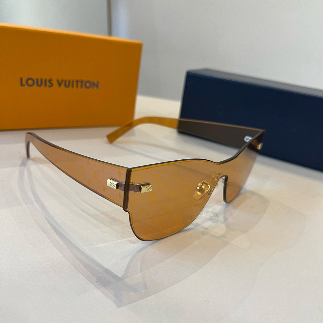 Louis Vuitton Z2205U Sunglasses - Stylish and Protective Eyewear for Women