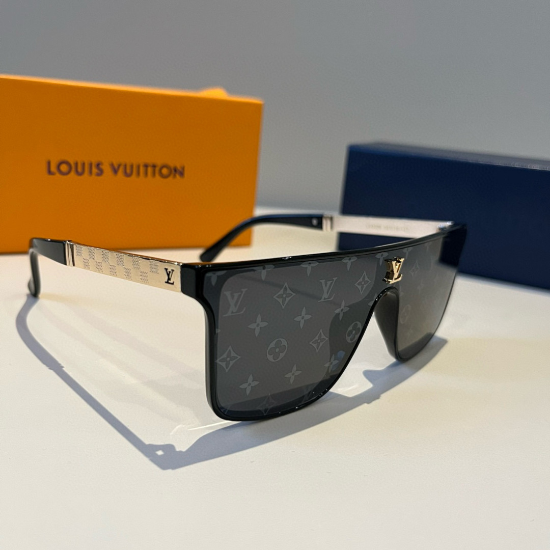 NO:367972,LV Louis Vuitton New first-time sunglasses, men and women's same style, invincible and comfortable to wear, fashion trendy style, classic metal single beam pilot toad-shaped fashionable sunglasses, glasses, louis vuitton, louis vuitton19860909LV路易威登 新款首发太阳镜 男女同款佩戴无敌舒适 时尚潮流款 经典款金属单梁飞行员蛤蟆形时尚太阳镜眼镜墨镜太阳镜,眼镜,louis vuitton,louis vuitton,glasses