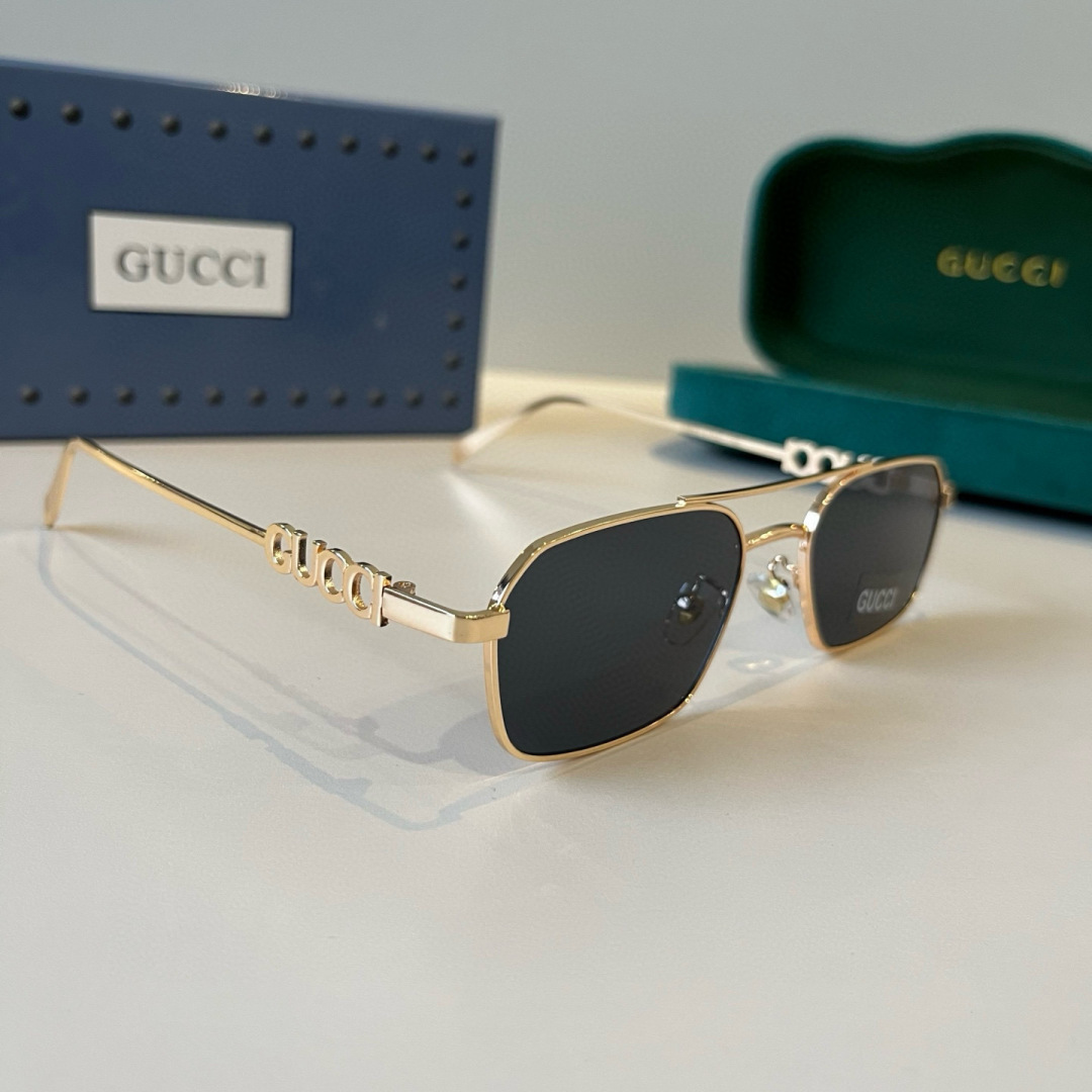 NO:369054,Gucci sun protection sunglasses, fashionable European and American style shading mirrors, high definition sunglasses, super smiling face versatile, glasses, gucci19860909Gucci古奇防晒太阳镜,时尚欧美风遮掩镜,高清墨镜 超显笑脸百搭,眼镜,gucci,glasses