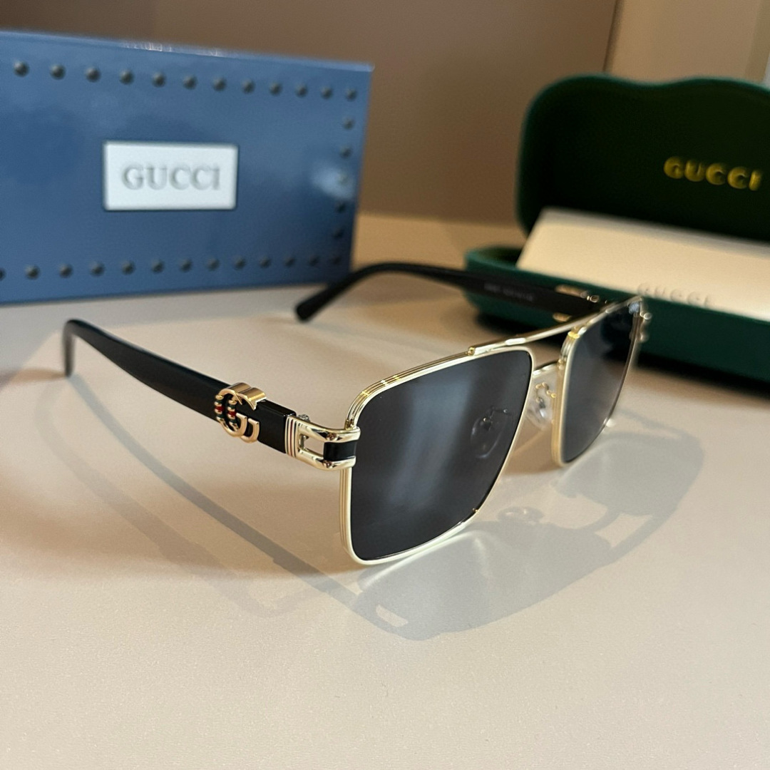 NO:369352,Gucci new first-time sunglasses, men and women, invincible and comfortable to wear, fashion trendy style, classic metal single beam pilot toad-shaped fashionable sunglasses glasses, sunglasses, gucci19860909Gucci古奇新款首发太阳镜 男女同款佩戴无敌舒适 时尚潮流款 经典款金属单梁飞行员蛤蟆形时尚太阳镜眼镜墨镜太阳镜,眼镜,gucci,glasses