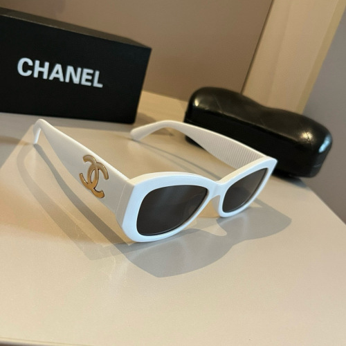 Chanel Women's Stylish Sunglasses,Trendy Oversized Frame, Polarized Lens 1 Chanel Women's Stylish Sunglasses,Trendy Oversized Frame, Polarized Lens