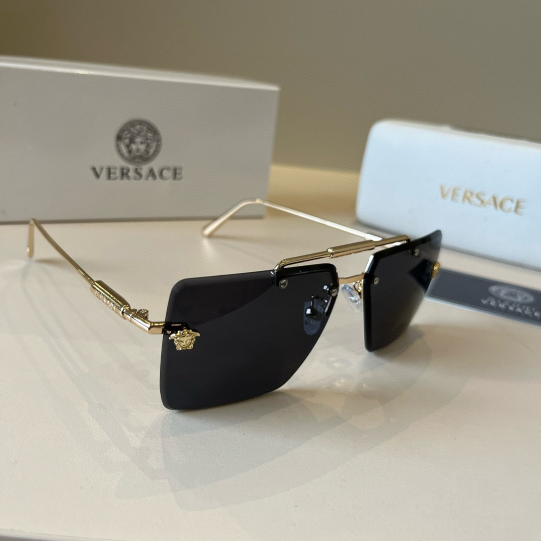 NO:369865,VERSACE Versace European and American style fashion sunglasses, men's polarized glasses, men's sunglasses, good partners to modify face shape 1083 glasses sunglasses, glasses, versace, versace19860909批 VERSACE范思哲欧美风时尚太阳镜,男士偏光镜,男款遮阳镜、修饰脸型的好搭档 1083眼镜墨镜太阳镜,眼镜,versace,versace,glasses