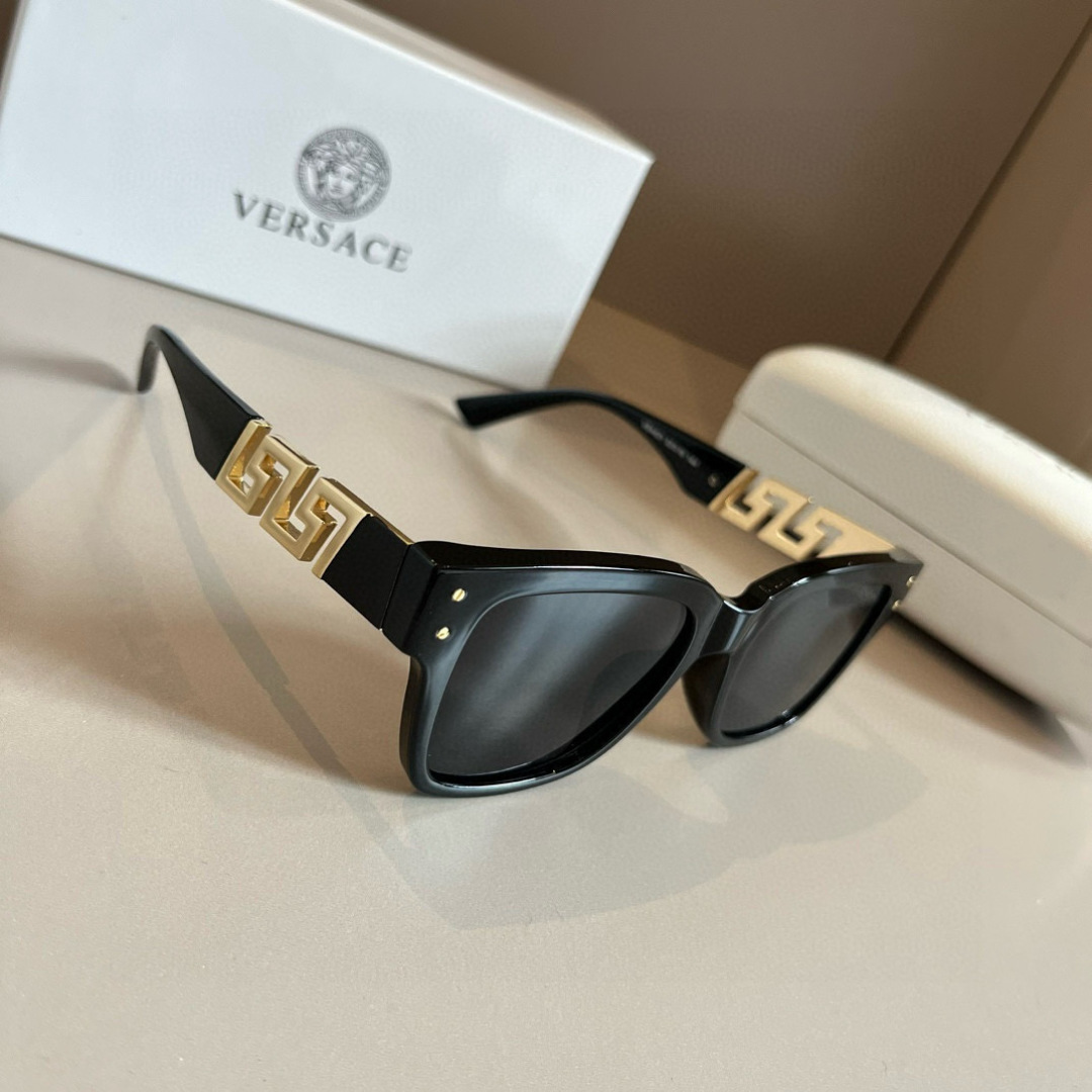 NO:369902,Versace trendy men and women's street style sunglasses, light and non-pressure nose glasses, sunglasses, glasses, versace19860909范思哲潮男型女炸街款墨镜,轻盈不压鼻子眼镜墨镜太阳镜,眼镜,versace,glasses