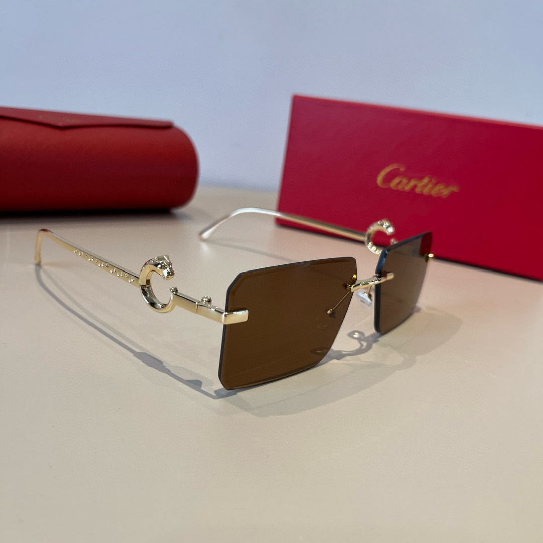 NO:369904,CARTIE* Cartier Privileged sunglasses metal material PC temples ten frameless ultra-light electroplating technology is exquisite and elegant! The new model has just arrived on the official website original version is super high quality, ultra-high-end luxury symbolic glasses sunglasses, glasses, cartier, cartier19860909CARTIE*卡地亚 珍贵太阳眼镜金属材质 PC镜腿十无框超轻电镀工艺精湛气质十足!新款刚刚到货官网原版超高品质,超高档奢华的象征眼镜墨镜太阳镜,眼镜,cartier,cartier,glasses