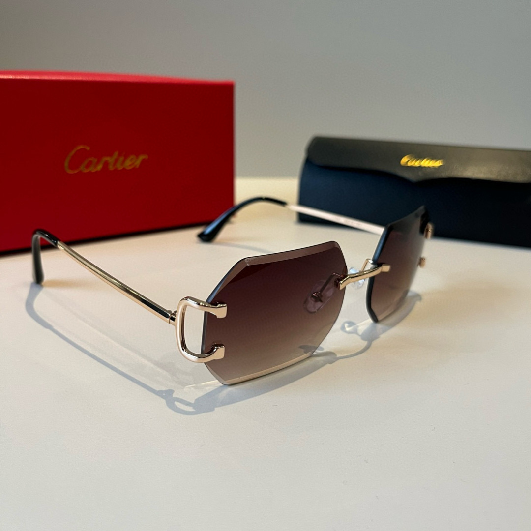 NO:369909,CARTIE* Cartier Privileged sunglasses metal material PC temples with ten frameless ultra-light electroplating technology and exquisite temperament! The new model has just arrived on the official website original version is super high quality, ultra-high-end luxury symbolic color glasses sunglasses, glasses, cartier, cartier19860909CARTIE*卡地亚 珍贵太阳眼镜金属材质 PC镜腿十无框超轻电镀工艺精湛气质十足!新款刚刚到货官网原版超高品质,超高档奢华的象征色眼镜墨镜太阳镜,眼镜,cartier,cartier,glasses