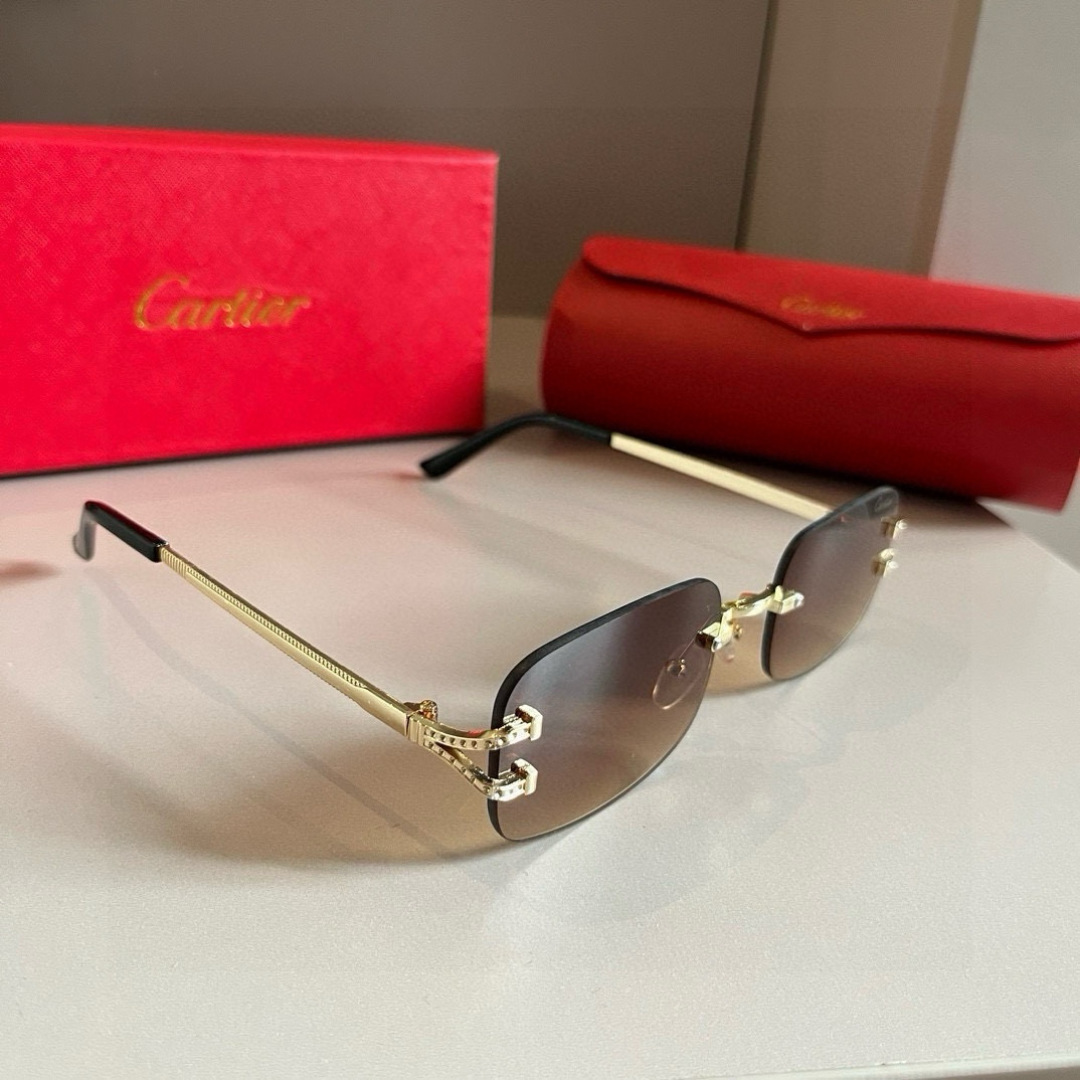 NO:369942,CARTIE* Cartier Privileged sunglasses metal material PC temples ten frameless ultra-light electroplating technology is exquisite and elegant! The new model has just arrived on the official website original version is super high quality, ultra-high-end luxury symbolic glasses sunglasses, glasses, cartier, cartier19860909CARTIE*卡地亚 珍贵太阳眼镜金属材质 PC镜腿十无框超轻电镀工艺精湛气质十足!新款刚刚到货官网原版超高品质,超高档奢华的象征眼镜墨镜太阳镜,眼镜,cartier,cartier,glasses
