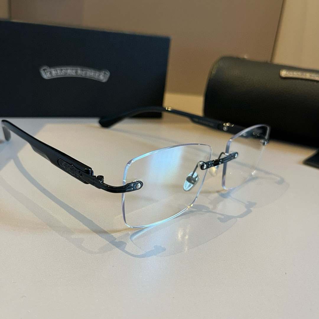 NO:369935,Croxin Optical mirrors for men and women CRANRE HEARNT BONE PRONE III Fashion Croxin brand glasses sunglasses sunglasses, glasses, chrome hearts19860909克罗心 光学镜男女通用 CRANRE HEARNT BONE PRONE III 时尚克罗心品牌眼镜墨镜太阳镜,眼镜,chrome hearts,glasses