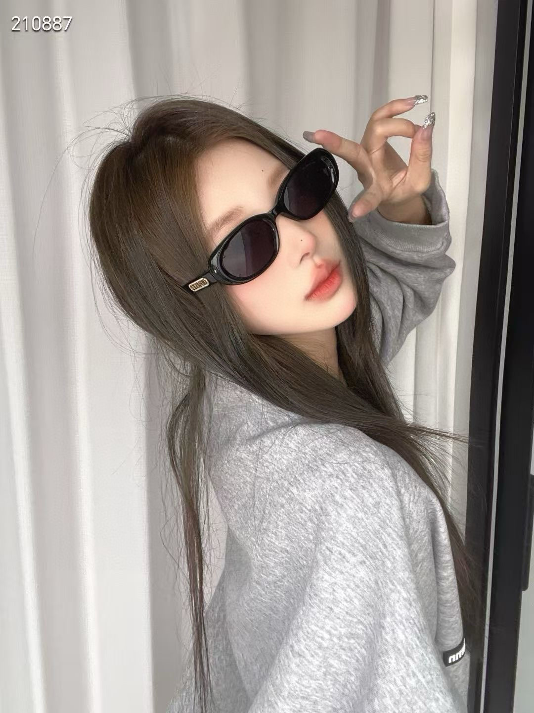 NO:371216,Chanel's new glasses cool and uncensored artifact are super stylish and don't want to make-up. Ladies can have two glasses, super versatile glasses, sunglasses, sunglasses, chanel, chanel19860909Chanel香奈儿新款眼镜酷飒素颜神器超有范不想画妆小姐姐们可以拥有哦两款眼镜超百搭眼镜墨镜太阳镜,眼镜,chanel,chanel,glasses