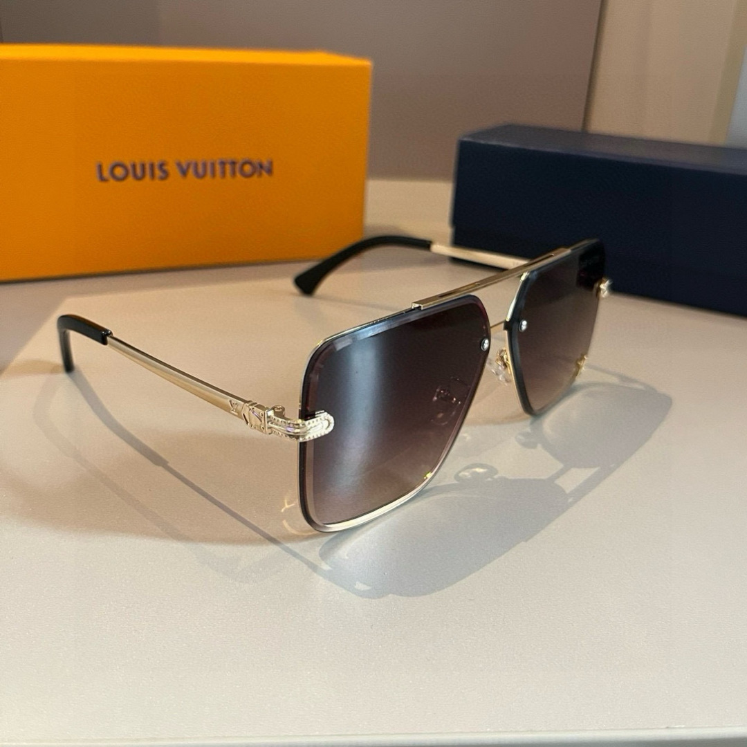 NO:371265,LV Louis Vuitton New first-time sunglasses, men and women's same style, invincible and comfortable to wear, fashion trendy style, classic metal single beam pilot toad-shaped fashionable sunglasses, glasses, louis vuitton, louis vuitton19860909LV路易威登 新款首发太阳镜 男女同款佩戴无敌舒适 时尚潮流款 经典款金属单梁飞行员蛤蟆形时尚太阳镜眼镜墨镜太阳镜,眼镜,louis vuitton,louis vuitton,glasses