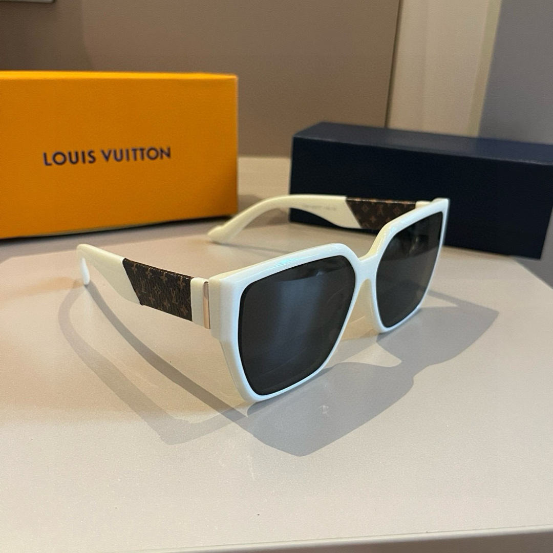 NO:371122,LV Louis Vuitton sunglasses, face-adjusting sunglasses, high-end and light gender-free glasses, sunglasses, glasses, louis vuitton, louis vuitton19860909LV路易威登太阳镜,修饰脸型遮阳镜,高端轻盈 无性别区分眼镜墨镜太阳镜,眼镜,louis vuitton,louis vuitton,glasses