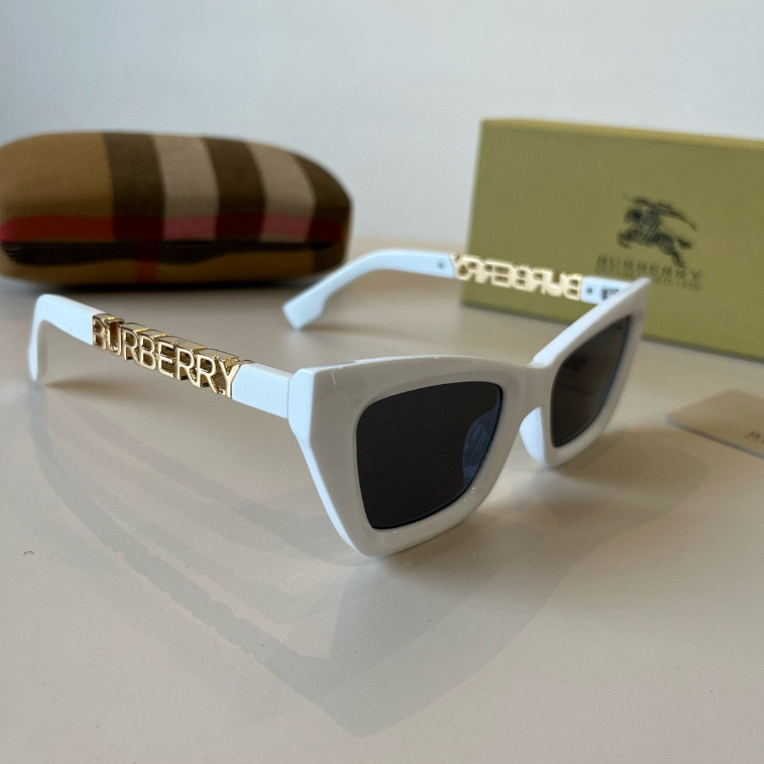 NO:371171,Burberry Burberry 2025 new sunglasses must be used for traveling many celebrities. Sunglasses, glasses, sunglasses, sunglasses, glasses, burberry, burberry19860909Burberry巴宝莉2025新款太阳墨镜出行必众备多明星同款 太阳镜眼镜墨镜太阳镜,眼镜,burberry,burberry,glasses