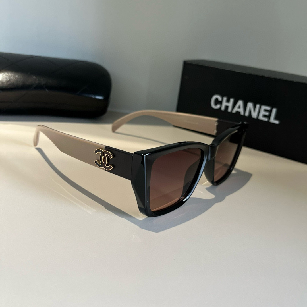 NO:372471,Chanel Chanel celebrity sunglasses, blogger's same sunglasses, sunglasses, sunglasses, glasses, chanel, chanel19860909Chanel香奈名媛遮阳镜,博主同款墨镜眼镜墨镜太阳镜,眼镜,chanel,chanel,glasses