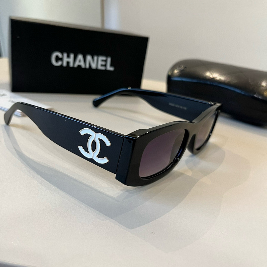 NO:372502,Chanel Chanel internet celebrity sunglasses, sunshade modification face shape artifact glasses sunglasses sunglasses, glasses, chanel, chanel19860909Chanel香奈儿网红爆款太阳镜,遮阳修饰脸型神器眼镜墨镜太阳镜,眼镜,chanel,chanel,glasses