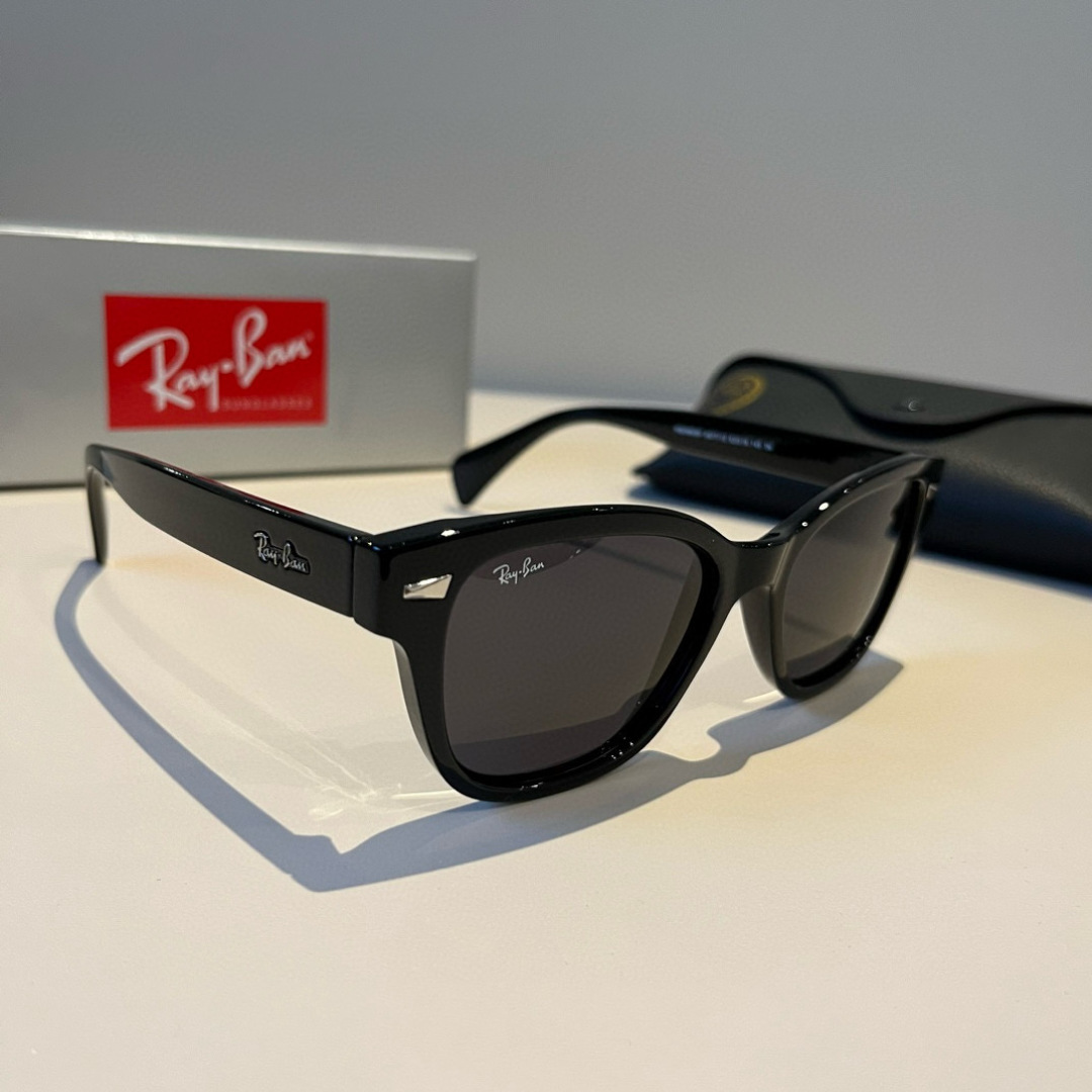 NO:372972,Batch. Ray-Ban men and women colorful pilot polarized sunglasses material high-definition nylon thickened card slot high-definition polarized lens glasses sunglasses, glasses19860909批. 雷朋男女款炫彩飞行员偏光太阳镜 材质高清尼龙加厚卡槽高清偏光镜片 眼镜墨镜太阳镜,眼镜,glasses