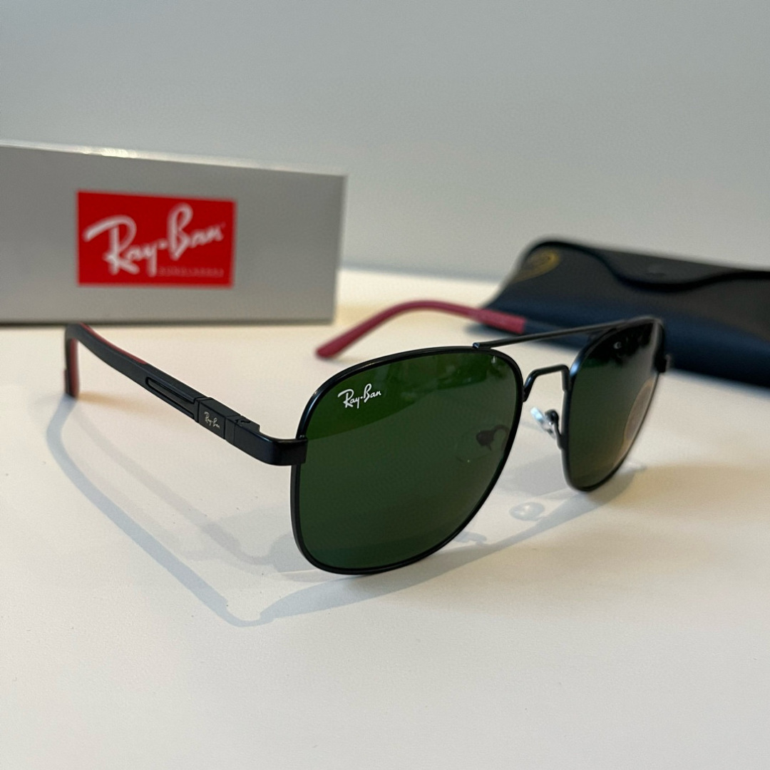 NO:372974,Ray-Ban's new one-piece driving mirror sunglasses must be used for traveling many celebrities. Sunglasses, men's sunglasses, flying glasses, sunglasses, sunglasses, glasses19860909雷朋 新款连体驶驾镜墨镜出行必众备多明星同款 太阳镜 男太士阳镜飞行眼镜墨镜太阳镜,眼镜,glasses