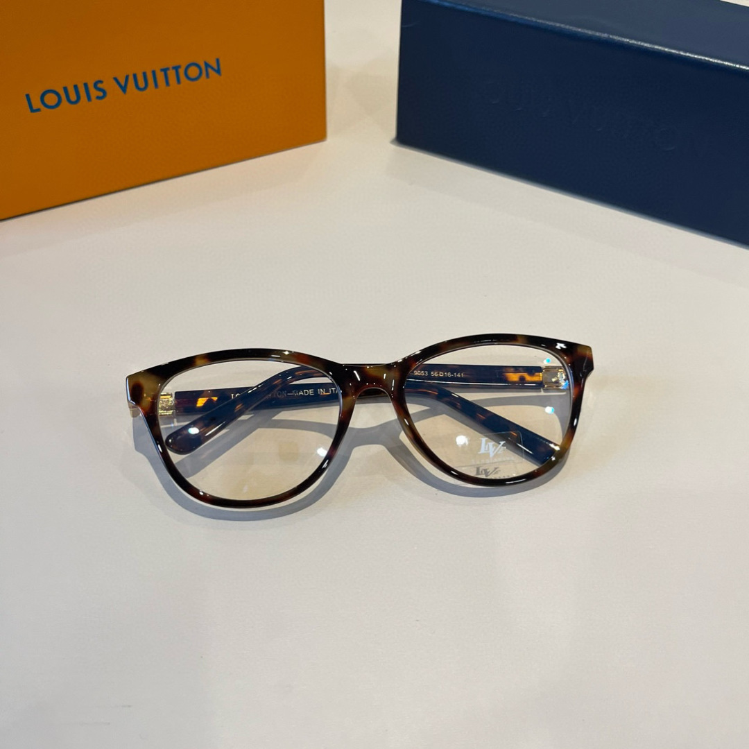 LV glasses ¥ — photo 5
