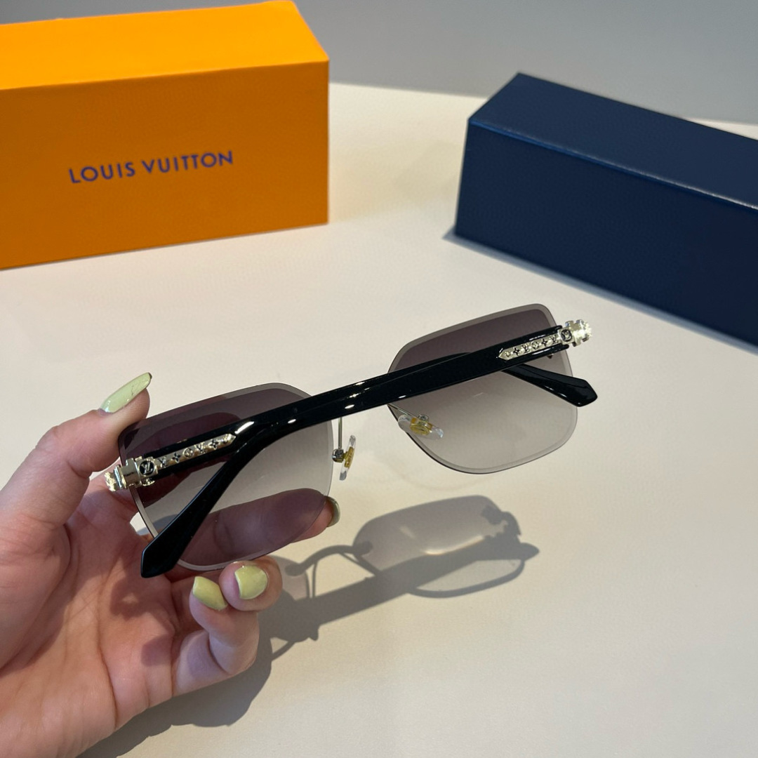 LV glasses ¥ — photo 9