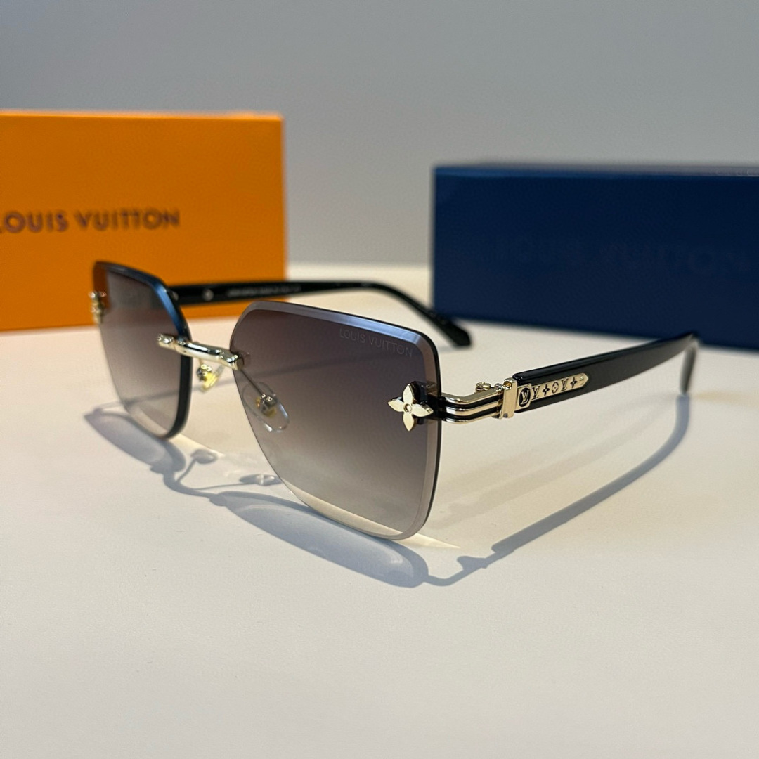 LV glasses ¥ — photo 3