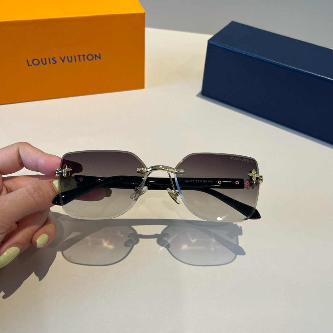LV glasses ¥ — photo 6