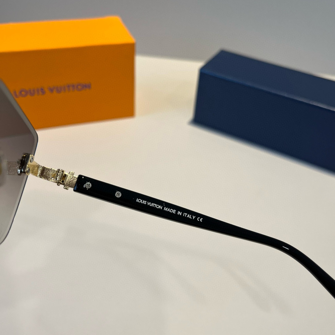 LV glasses ¥ — photo 11