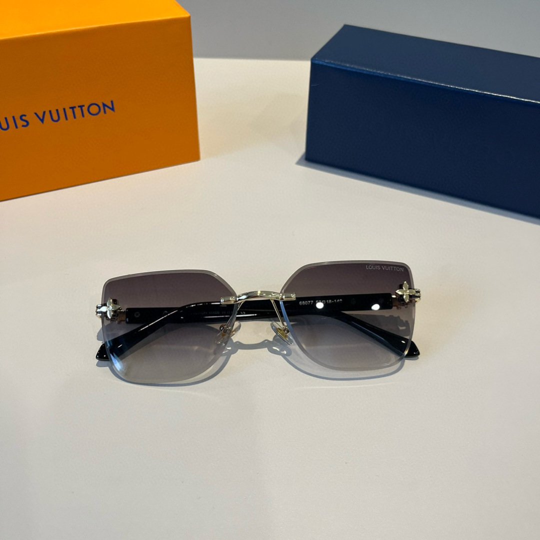 LV glasses ¥ — photo 7
