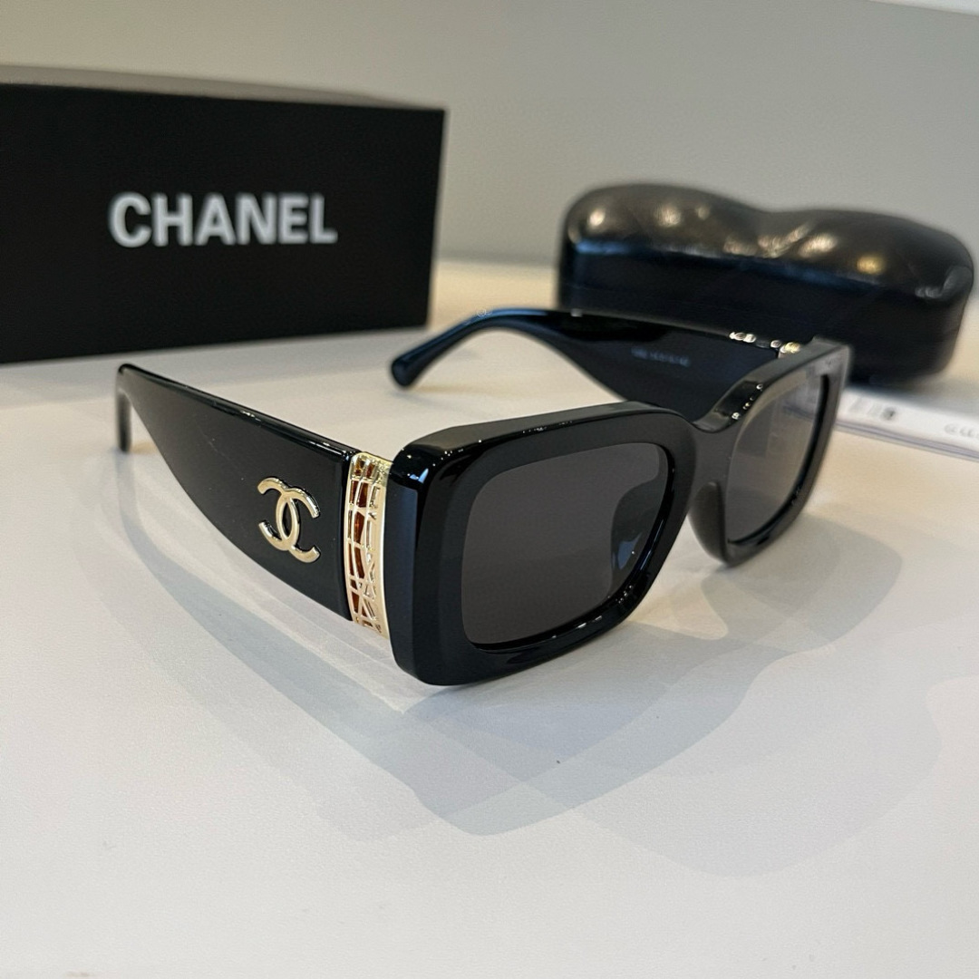 NO:925523,Chanel Chanel socialite style sunglasses, the most popular sunglasses, essential sunshade glasses for driving, sunglasses, glasses, chanel, chanel19860909Chanel香奈儿名媛风太阳墨镜,被问爆的太阳镜 遮阳开车必备眼镜墨镜太阳镜,眼镜,chanel,chanel,glasses