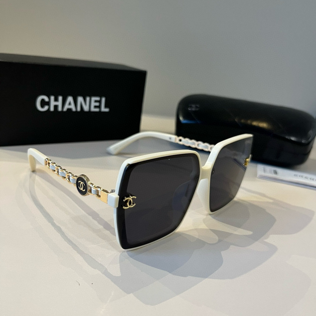 NO:374383,CHANEL Chanel sunglasses many celebrities same style [color] Chanel new large frame sunglasses, Polaroid ultra-clear sunglasses, sunglasses, glasses, chanel, chanel19860909CHANEL香奈儿太阳镜众多明星同款[色]香奈儿新款大框墨镜 ,宝丽来超清太阳镜眼镜墨镜太阳镜,眼镜,chanel,chanel,glasses