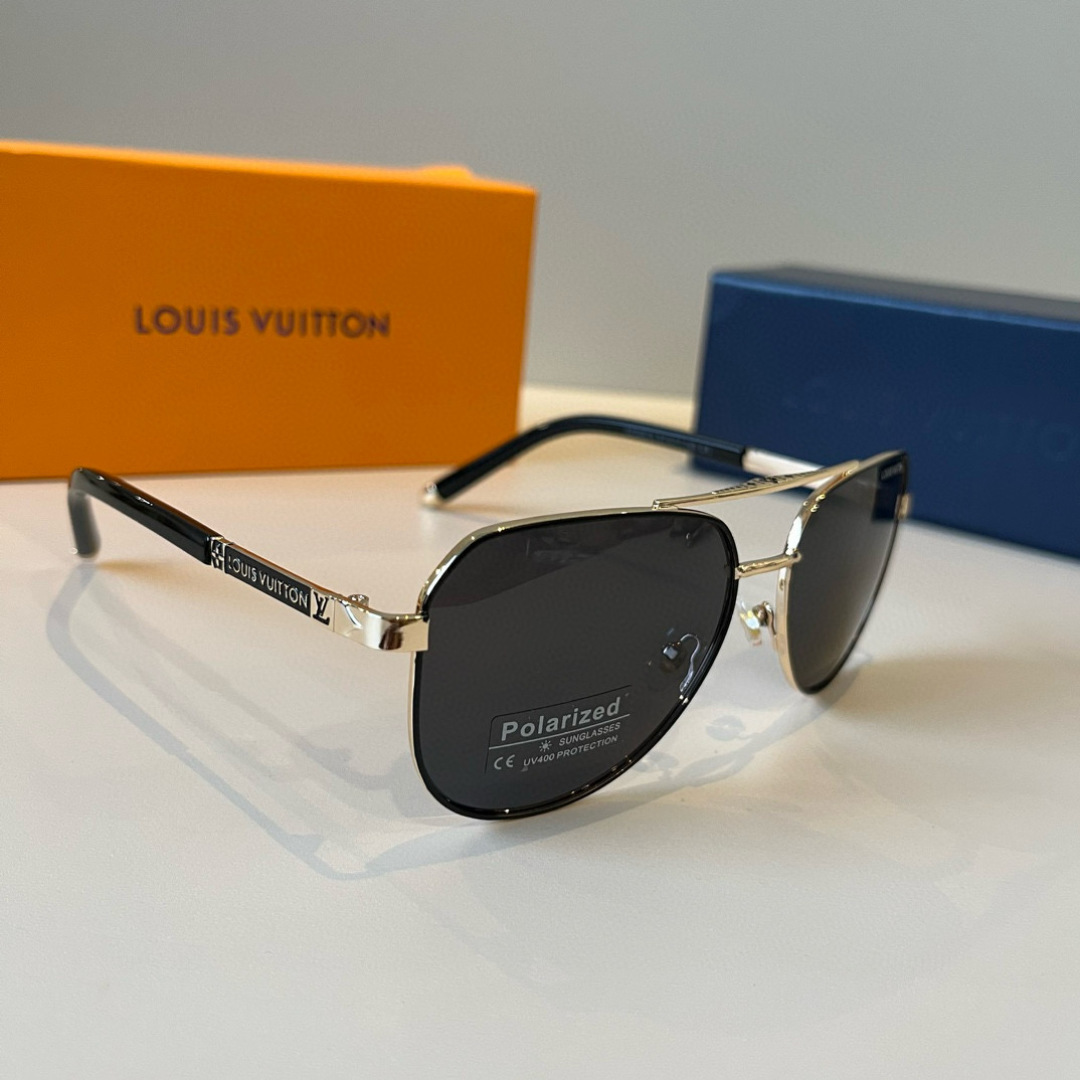NO:374443,LV Louis Vuitton New first-time sunglasses, men and women's same style, invincible and comfortable to wear, fashion trendy style, classic metal single beam pilot toad-shaped fashionable sunglasses, glasses, louis vuitton, louis vuitton19860909LV路易威登 新款首发太阳镜 男女同款佩戴无敌舒适 时尚潮流款 经典款金属单梁飞行员蛤蟆形时尚太阳镜眼镜墨镜太阳镜,眼镜,louis vuitton,louis vuitton,glasses