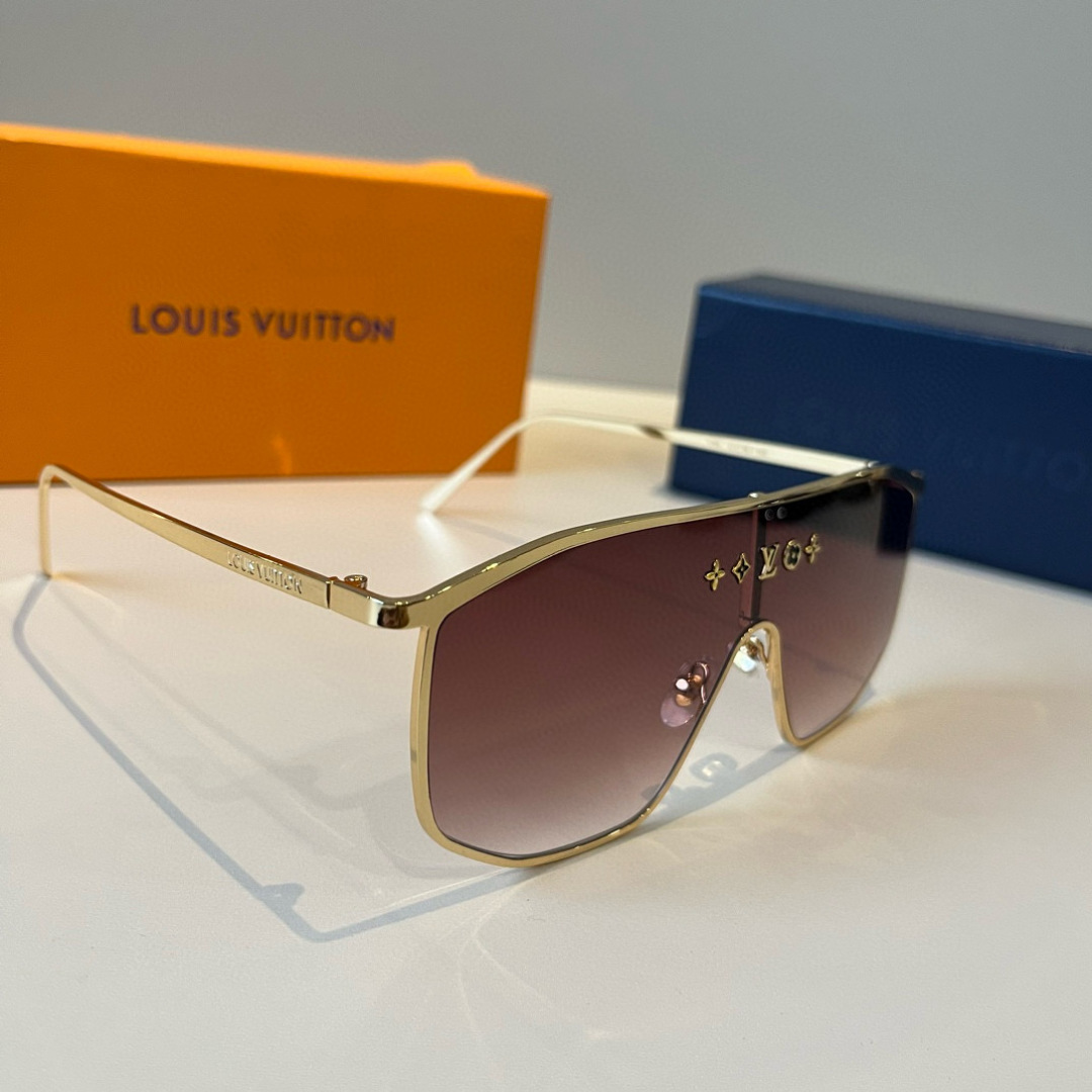 NO:374412,LV Louis Vuitton, the lens logo will not affect the sight at all, very heavy industry!  The details are so rich that it is inhumane. It creates a sharp front frame shape, bringing an incomparable fashion to wear. The ambition of triangles, intertwined in depth, has a three-dimensional sense, and is very brand-recognizable and full of design. The simple and beautiful temple ends are all metal, without any trace of excess glasses, sunglasses, sunglasses, glasses, louis vuitton, louis vuitton19860909LV路易威登,镜片logo一点都不会影响视线 非常重工！细节多到壕无人性 打造出锋芒毕露的前框造型 为佩戴着带来无可比拟的时尚感. 志性的三角底纹,深浅交错,极具立体感 极具品牌辨识度,设计感十足. 简洁漂亮的镜腿末端全金属收尾, 没有一丝的多余眼镜墨镜太阳镜,眼镜,louis vuitton,louis vuitton,glasses