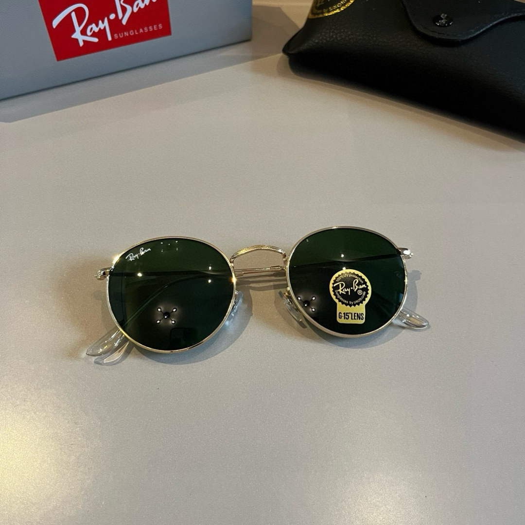 💰120¥

雷朋潮男型女炸街款墨镜🕶️，轻盈不压鼻子 儿童款