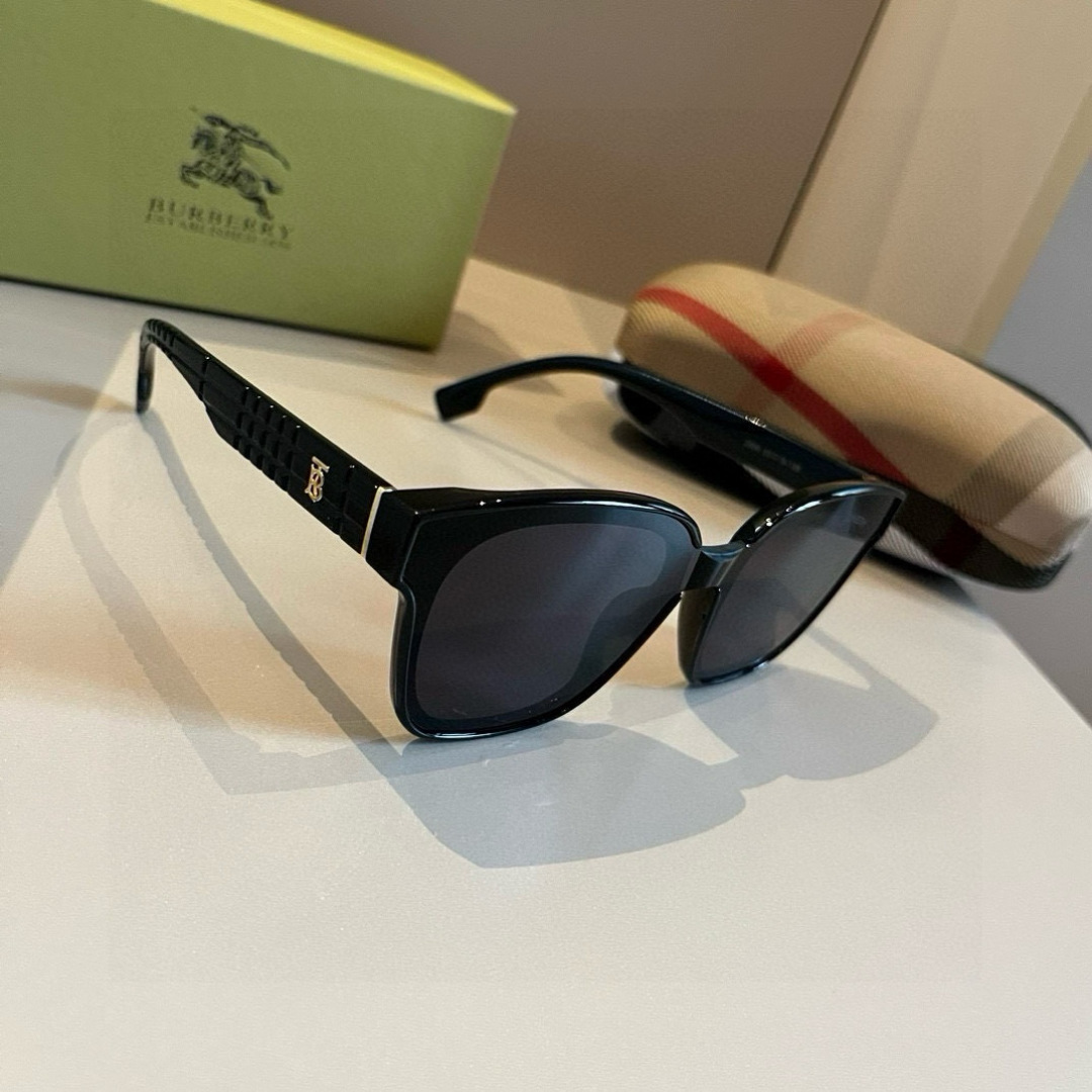 NO:862859,[BURBERR] Burberry men's and women's sunglasses, international big-name models, official website, same style, stylish, comfortable to wear, glasses, sunglasses, sunglasses, glasses, burberry, burberry19860909【BURBERR】巴宝莉男女款太阳眼镜国际大牌范官网同款 大气 时尚 佩戴舒适眼镜墨镜太阳镜,眼镜,burberry,burberry,glasses