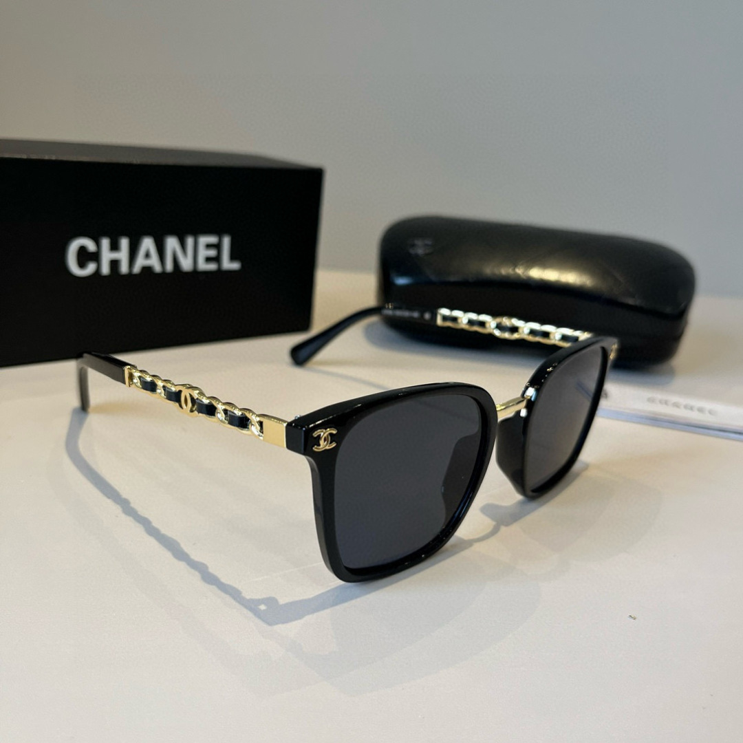 NO:375445,CHANEL2025 official early spring new model, many celebrities same style Chanel new large frame sunglasses, Polaroid ultra-clear sunglasses, sunglasses, glasses, chanel, chanel19860909CHANEL2025官方早春新款,众多明星同款香奈儿新款大框墨镜 ,宝丽来超清太阳镜眼镜墨镜太阳镜,眼镜,chanel,chanel,glasses